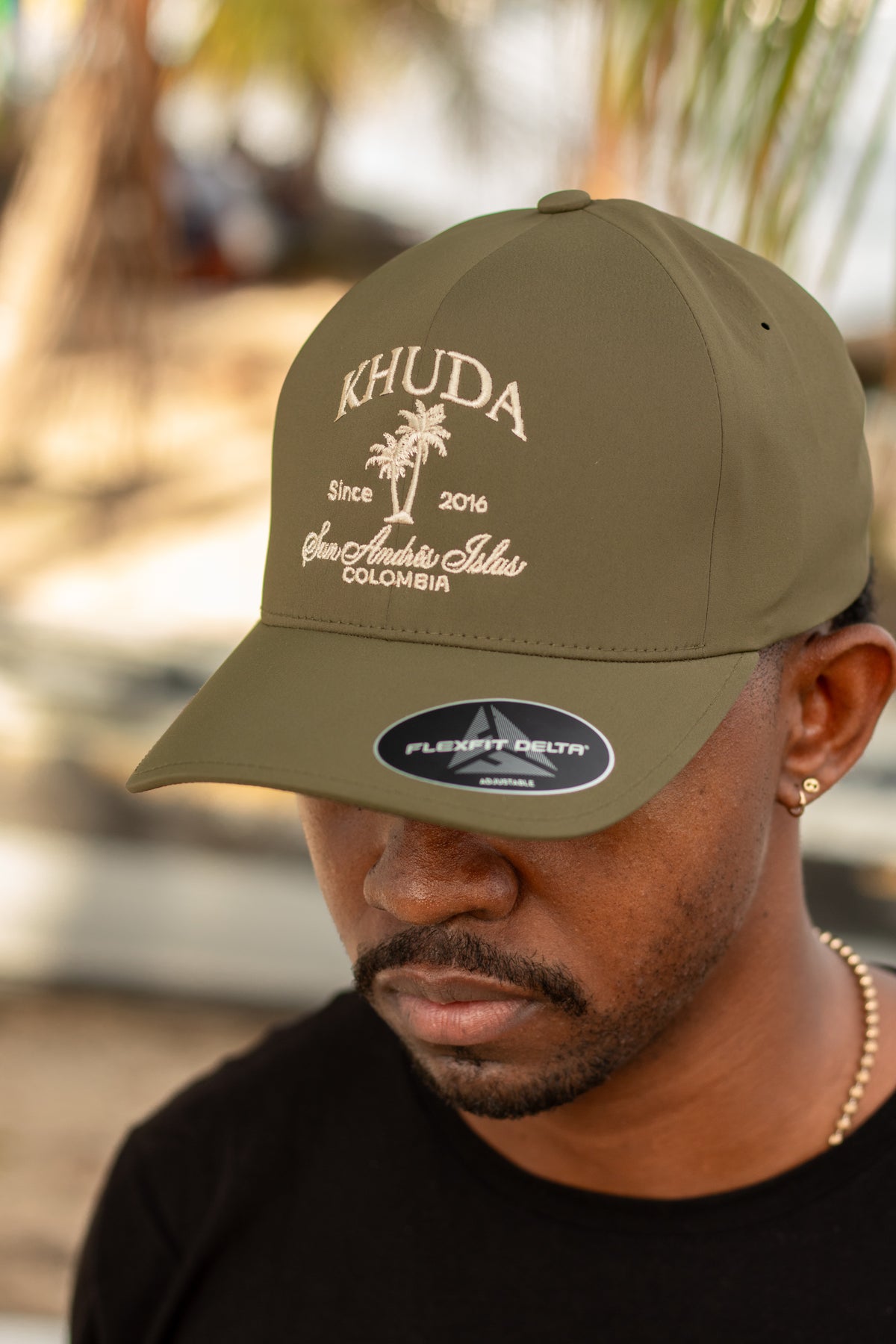 Gorra Yupoong Delta Ref Palmera Sai